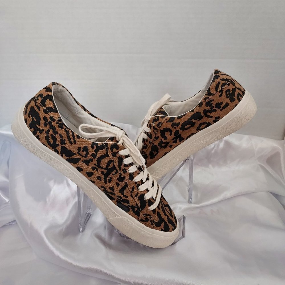 Madewell Sidewalk Low Top Leopard Print Canvas Sneakers